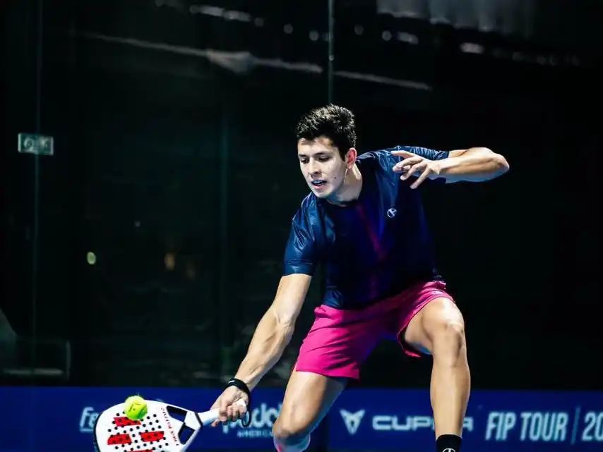 Álvarez debutó con victoria en el AJPP.