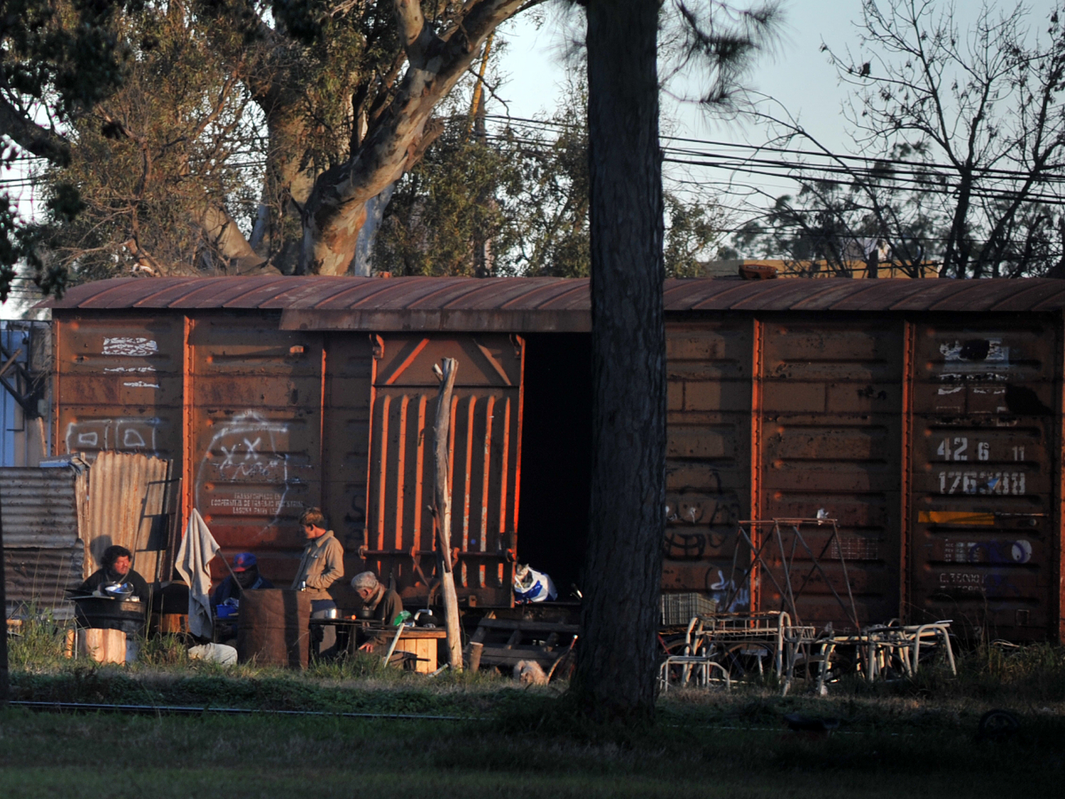 Buscan regularizar la ocupación de terrenos ferroviarios