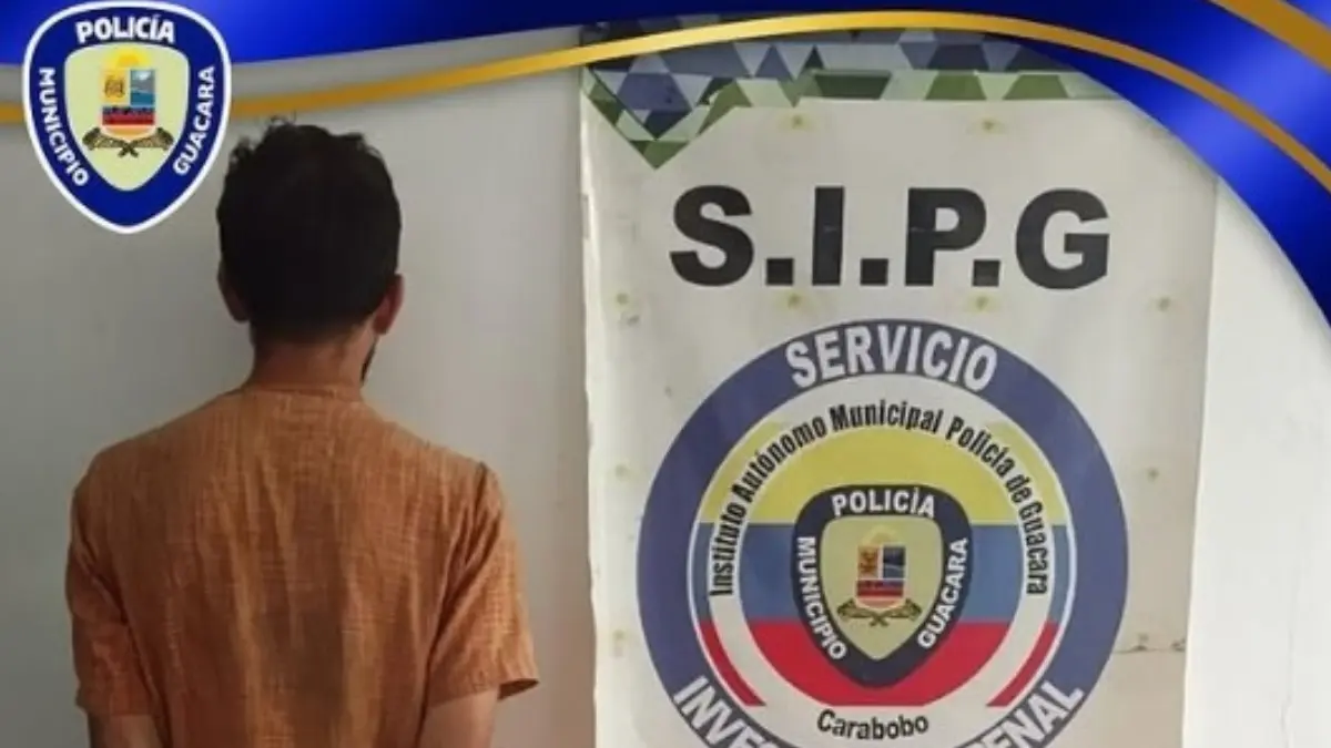 Se hizo pasar por un paciente para entrar en un CDI, obtener sellos médicos y hurtar material