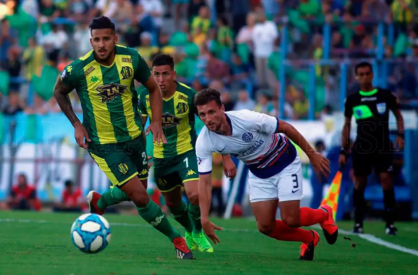 Se vienen cambios en el torneo: eliminarían un descenso y agregarían una promoción