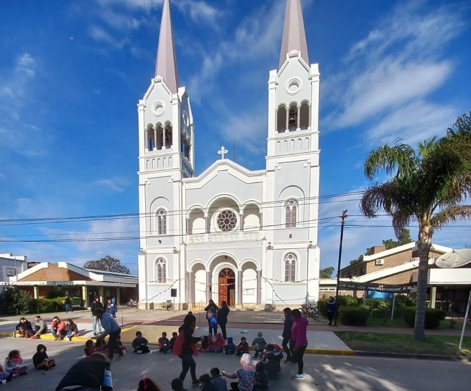 Comenzó la novena patronal en la Parroquia Ntra. Sra. del Rosario