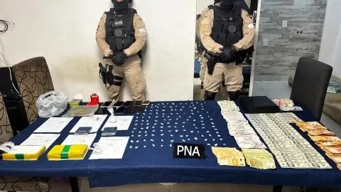 Prefectura Naval.