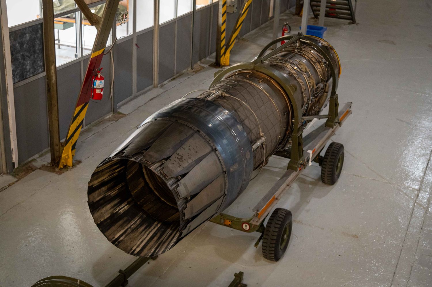 f16 18-12-24 - 13