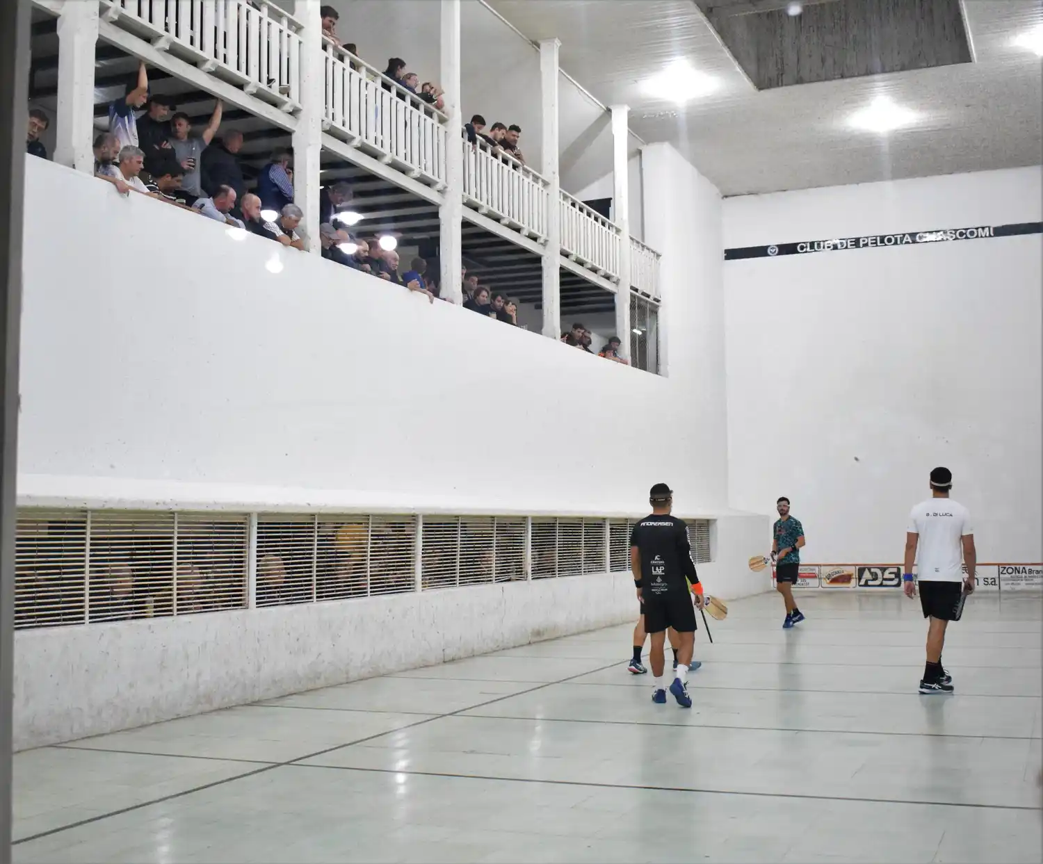 Arranca el torneo de pelota paleta en el trinquete de calle Sarmiento