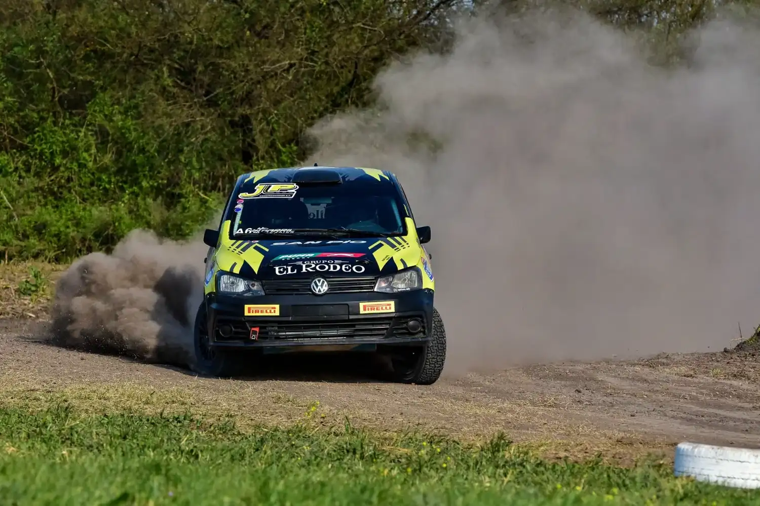 La lluvia obligó a suspender la segunda etapa del Rally en General Galarza