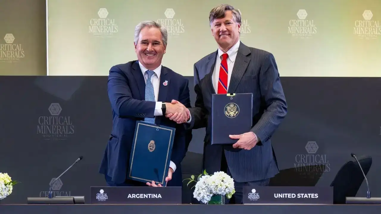 Qué es la Pax Silica, la coalición creada por EE.UU. para el desarrollo de IA a la que se sumó Argentina