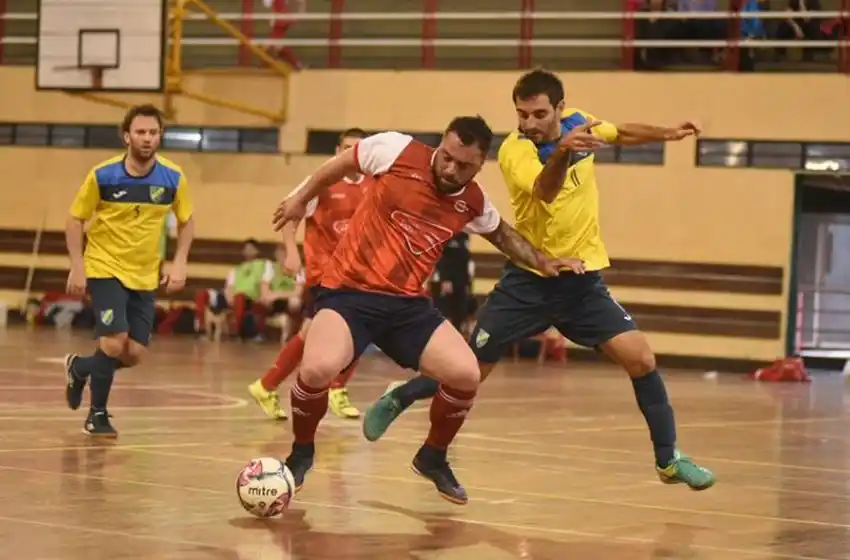 El Clausura va tomando color