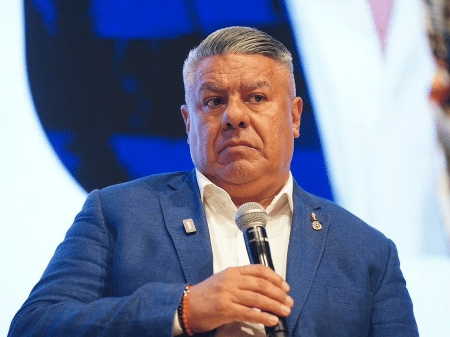La AFA de Claudio Tapia, en campaña por Bahía Blanca