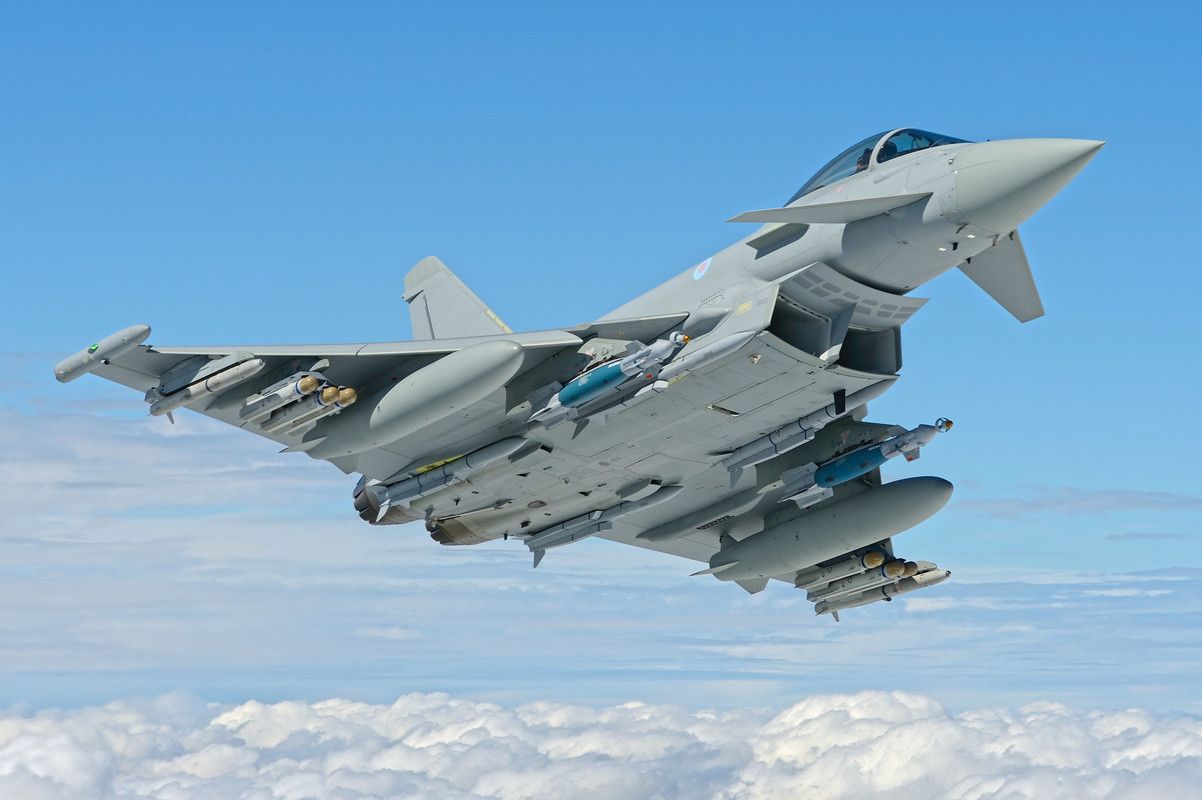 El acuerdo por los Eurofighter Typhoon prevé un pedido inicial de 20 unidades, con opción a otras 20.