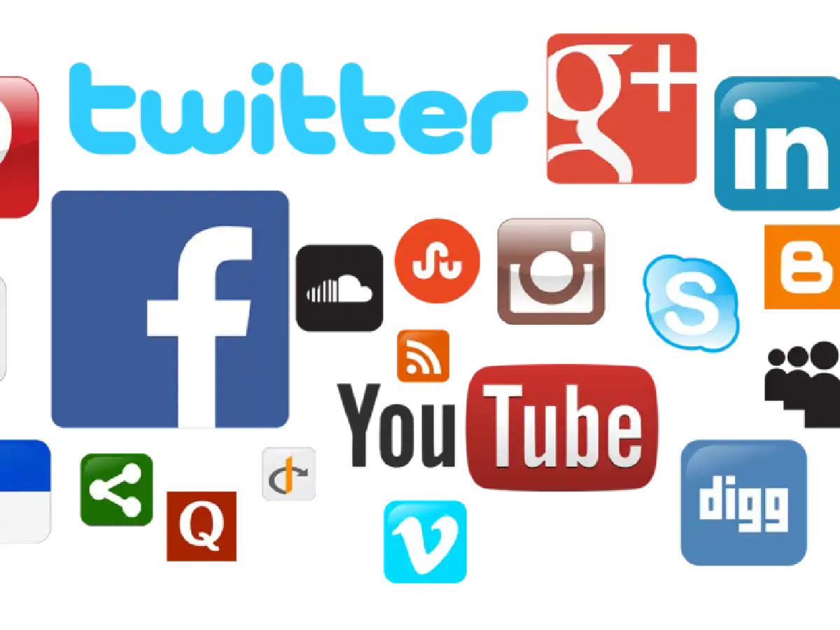 El obispado difunde la obra de la Iglesia a través de redes sociales