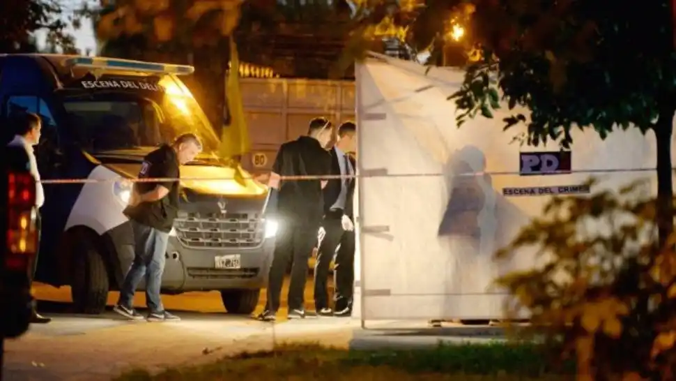 Sin pistas sobre el móvil y los autores del triple crimen en Baigorria