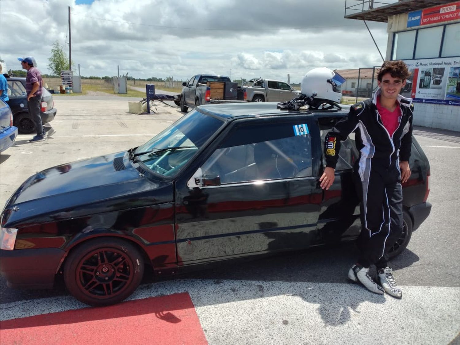 Macuso probó el Turismo Pista en Olavarría