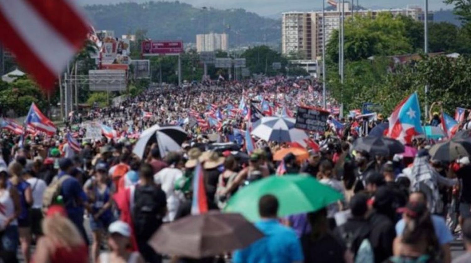 Protestas a cuatro bandas