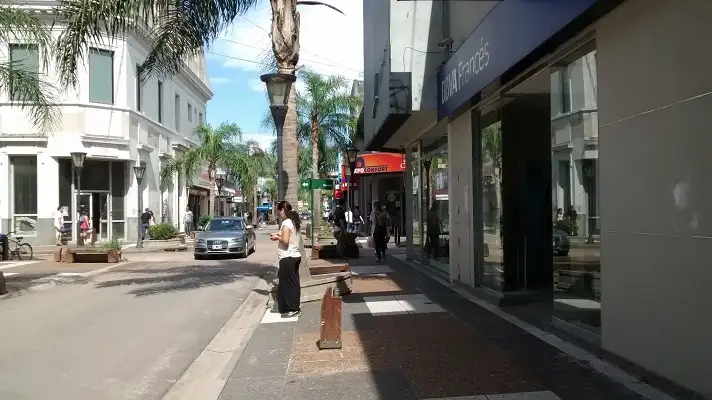 Nada de trámites: Hoy y mañana sin bancos