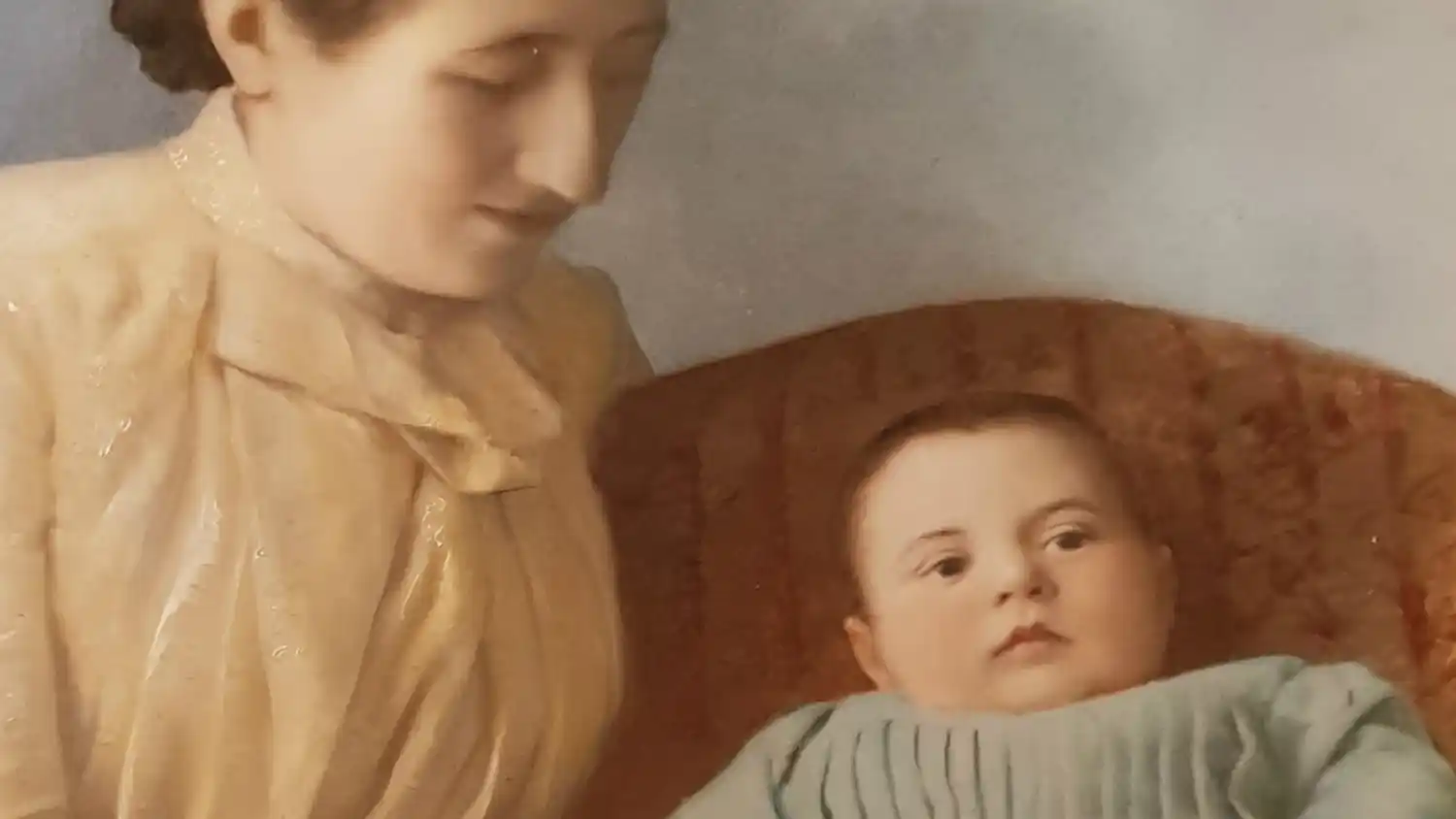 Museo Histórico Provincial: fotos de mujeres como “La pieza del mes”