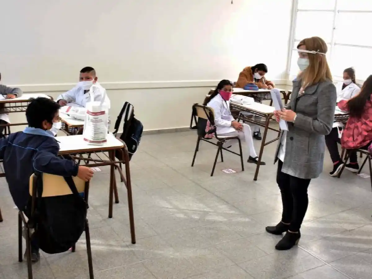 Debatirán cambios en condiciones de ingreso a la docencia