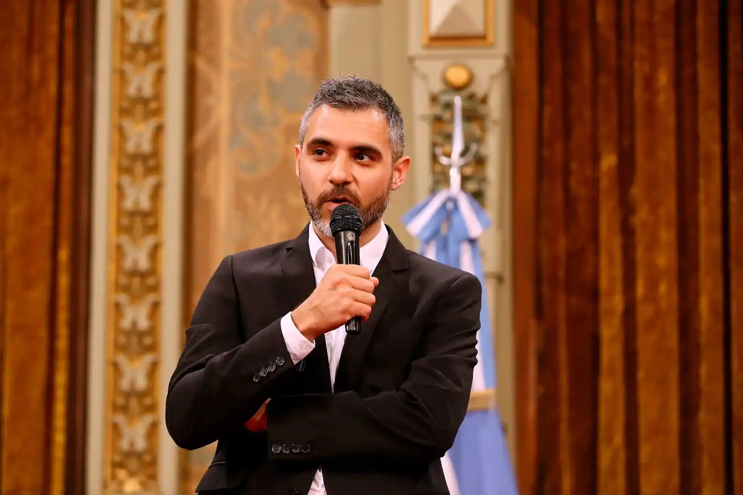 Kicillof puso en funciones a Girard en ARBA: Apuntó a la "progresividad" en la recaudación