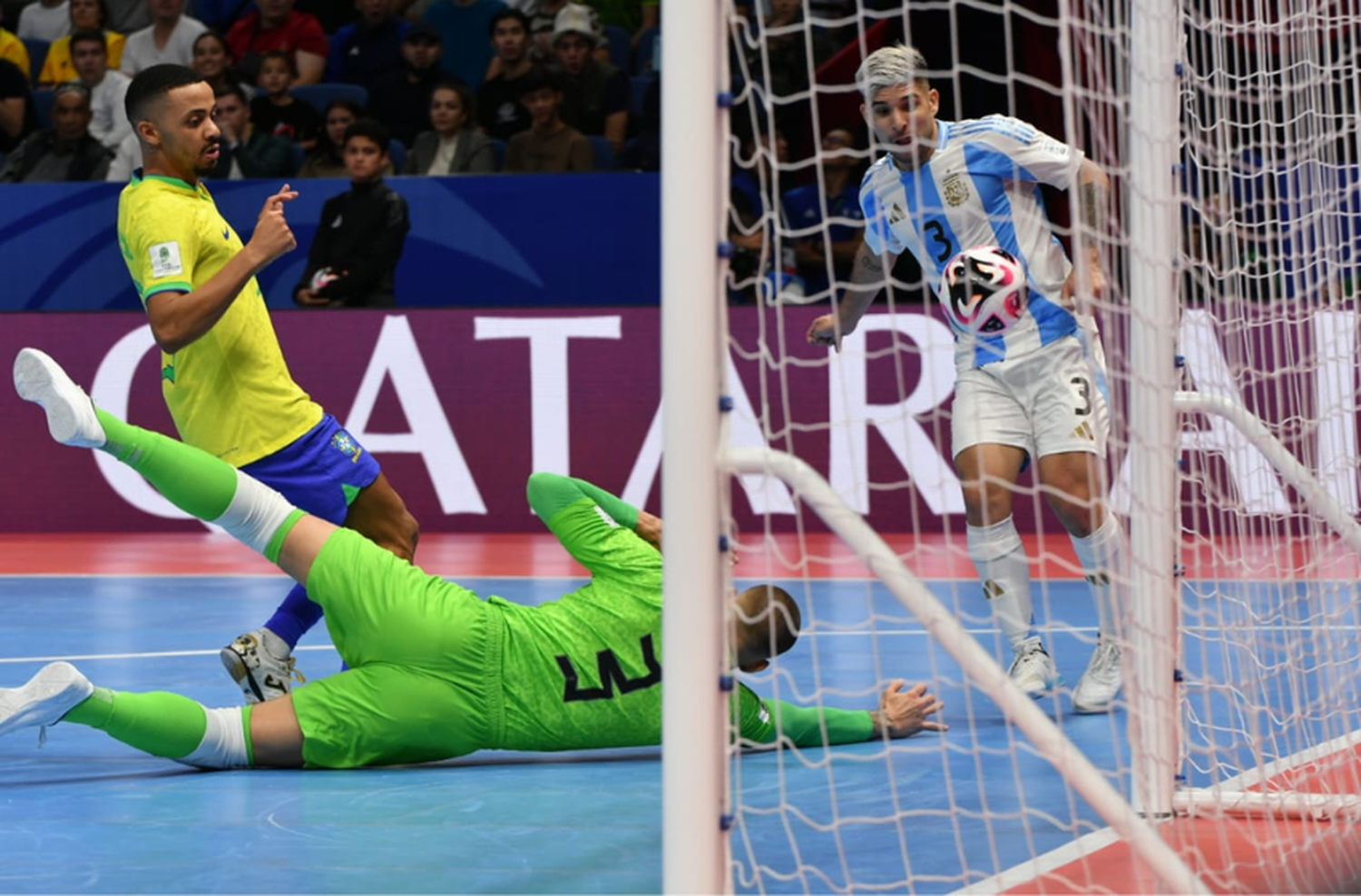 Mundial de futsal: Argentina fue más, pero cayó en la final ante Brasil