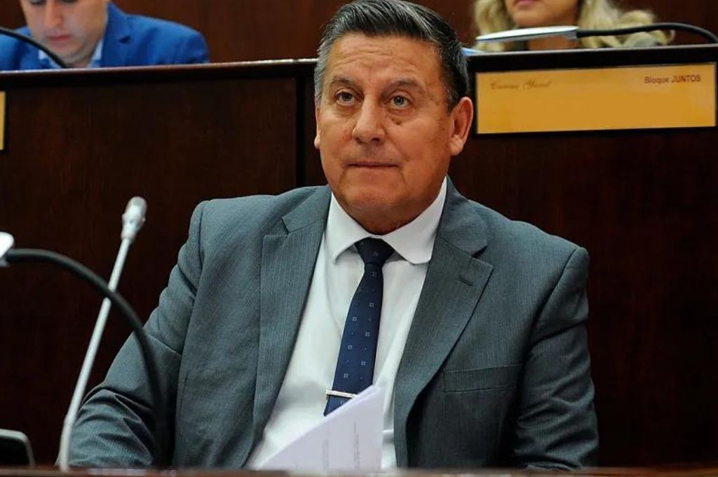 Bajo amenazas, se llevaron más de 15 mil dólares de la casa de un diputado en Neuquén