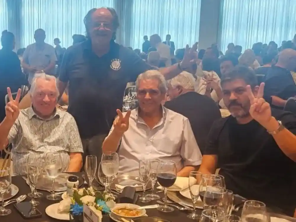 Señal política: Kicillof estrecha lazos con Barrionuevo por la reforma laboral y el proyecto 2027