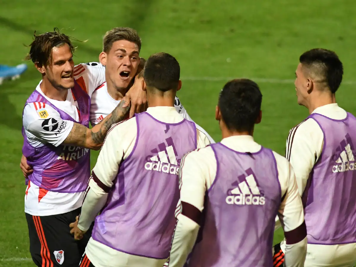 Sin brillar, River ganó en Mendoza