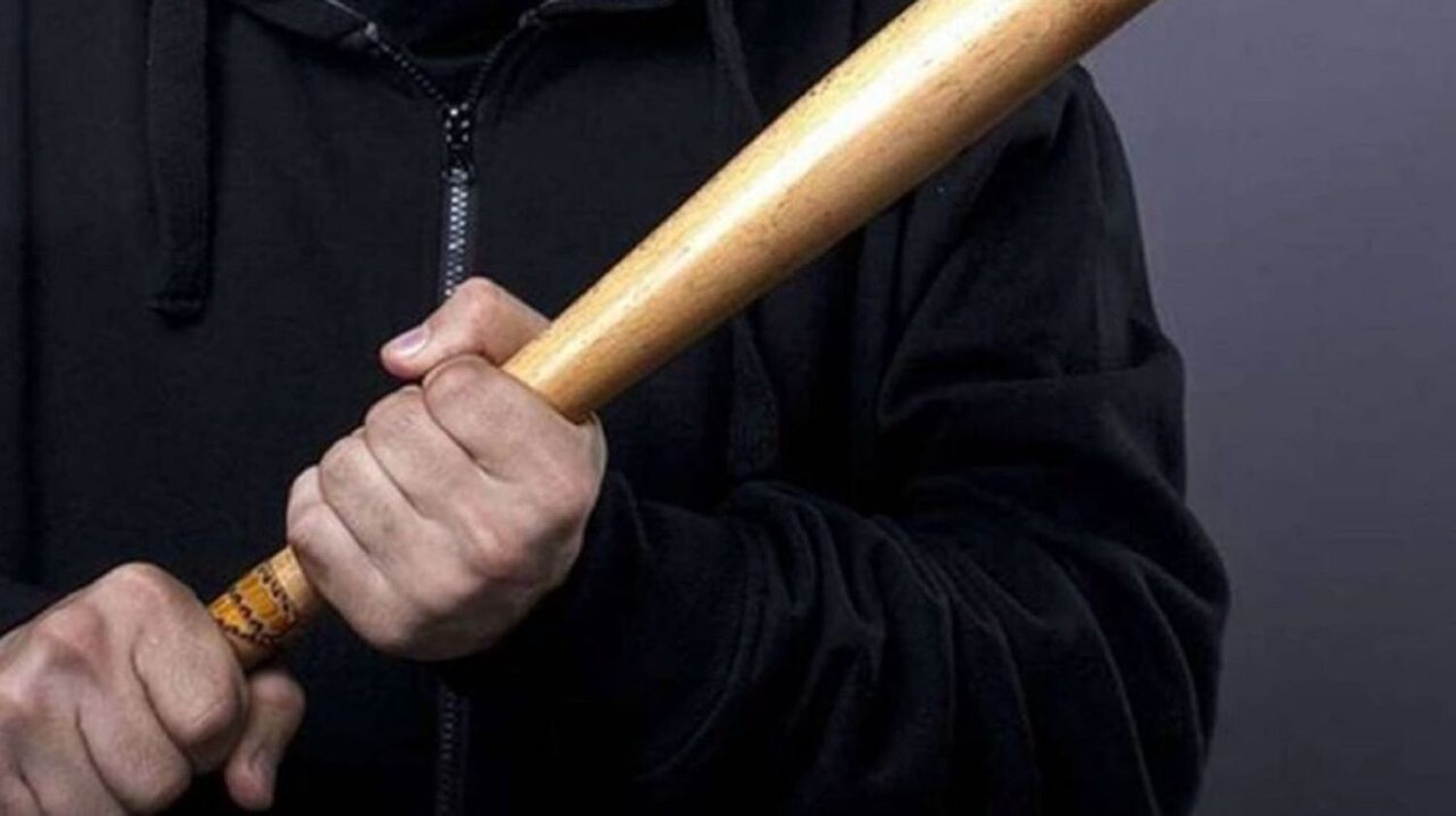 Venado Tuerto: fue a cobrar a una deuda y recibió una golpiza
