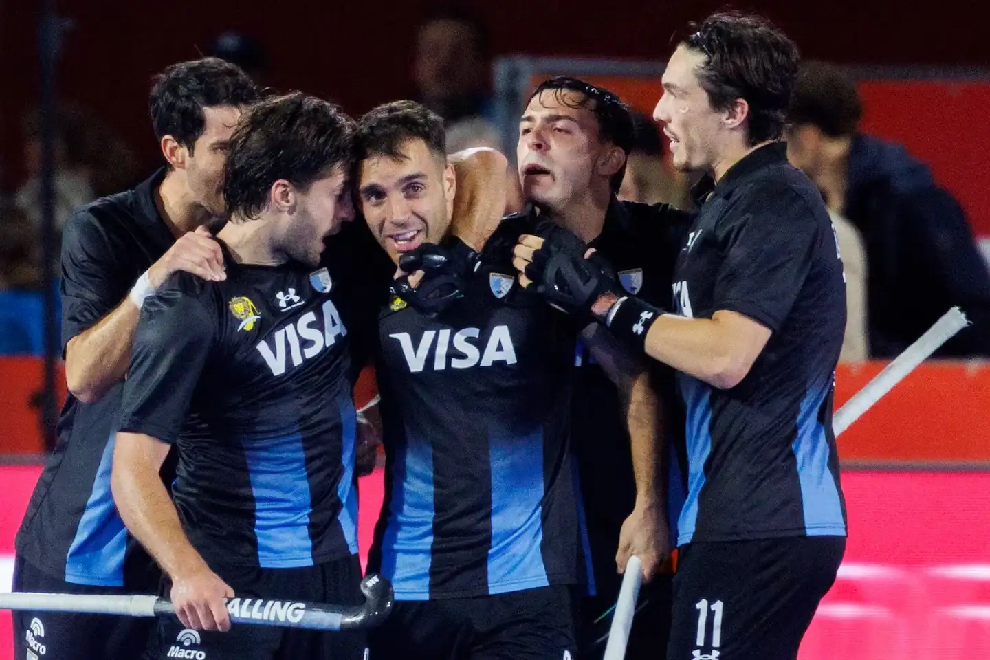 Los Leones - 2