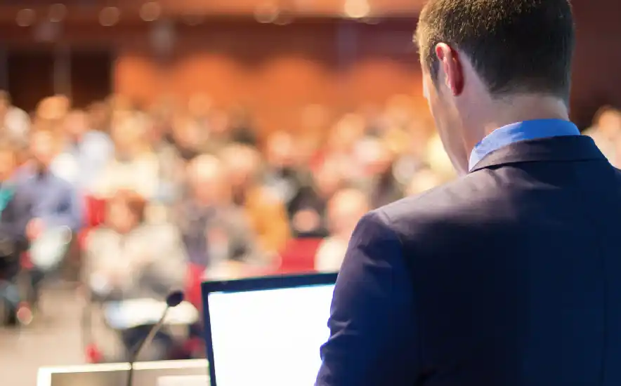 Los asistentes podrán participar de un ciclo de charlas y conversatorios con más de 40 speakers de renombre