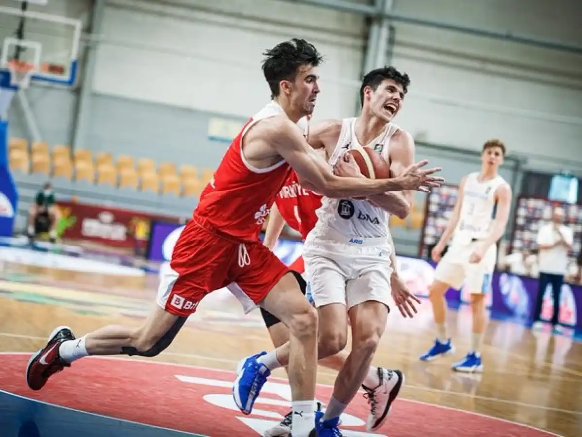 Argentina pasó a cuartos en el Mundial U19