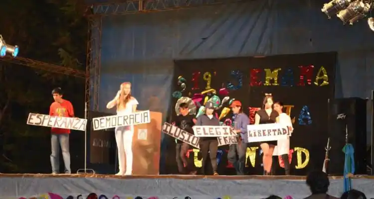 La Semana de la Juventud se desarrolla con gran éxito