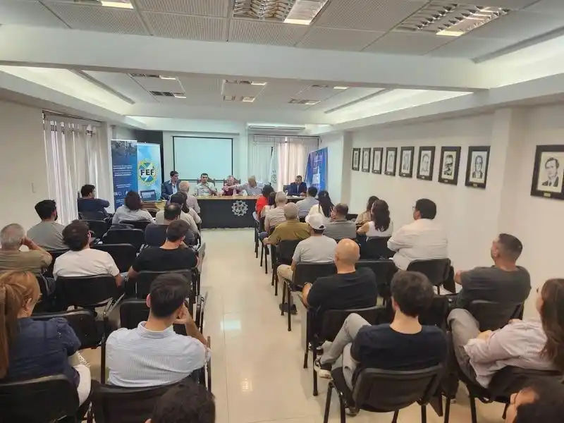 Instruyen a proveedores locales a través 
del programa Capacidad proveedora pyme