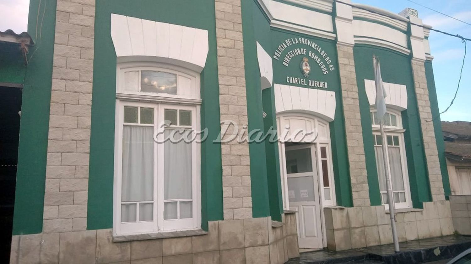 Frente. Del Cuartel de Bomberos de Quequén, cuya dotación intervino anoche