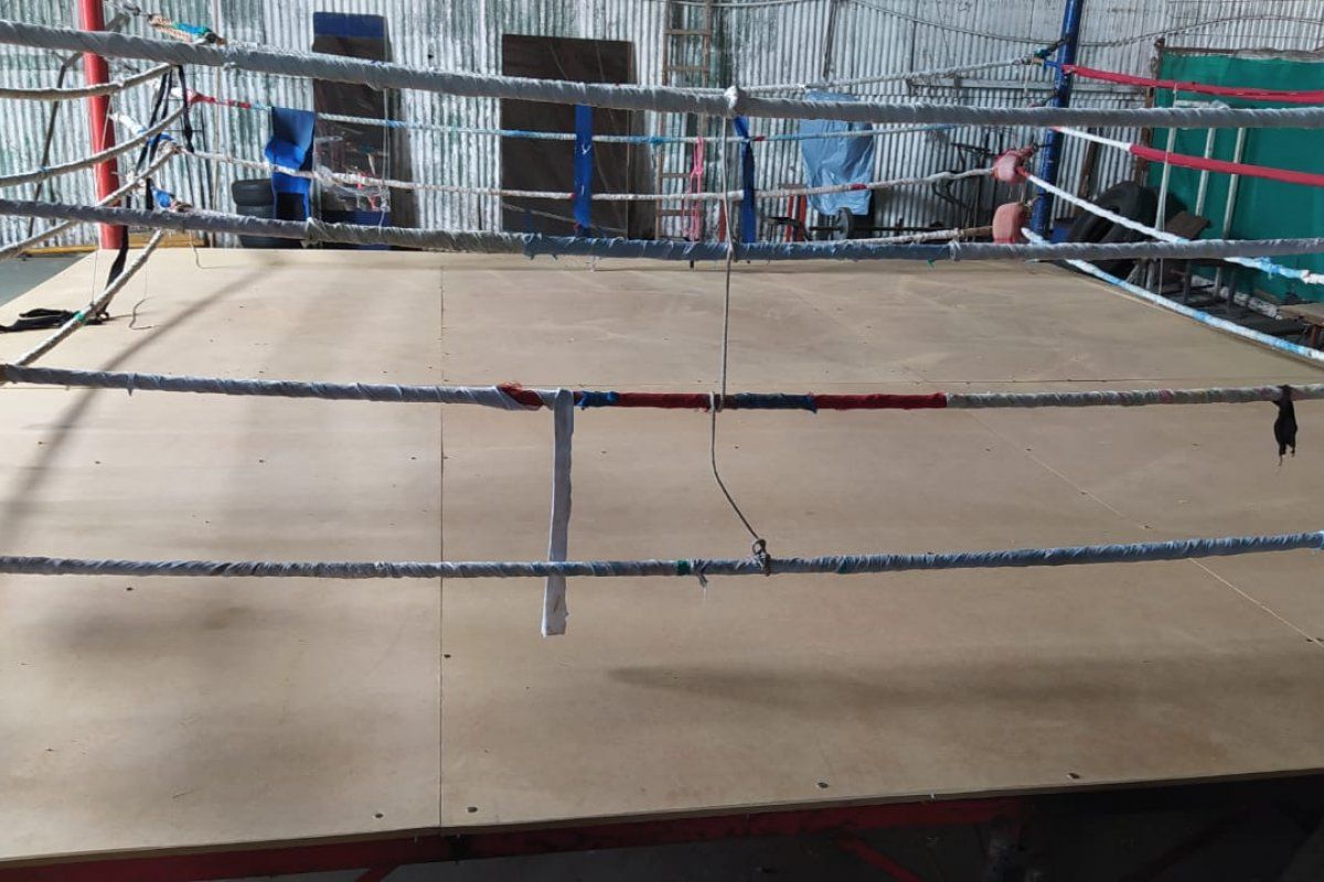 Acondicionaron el cuadrilátero de boxeo municipal