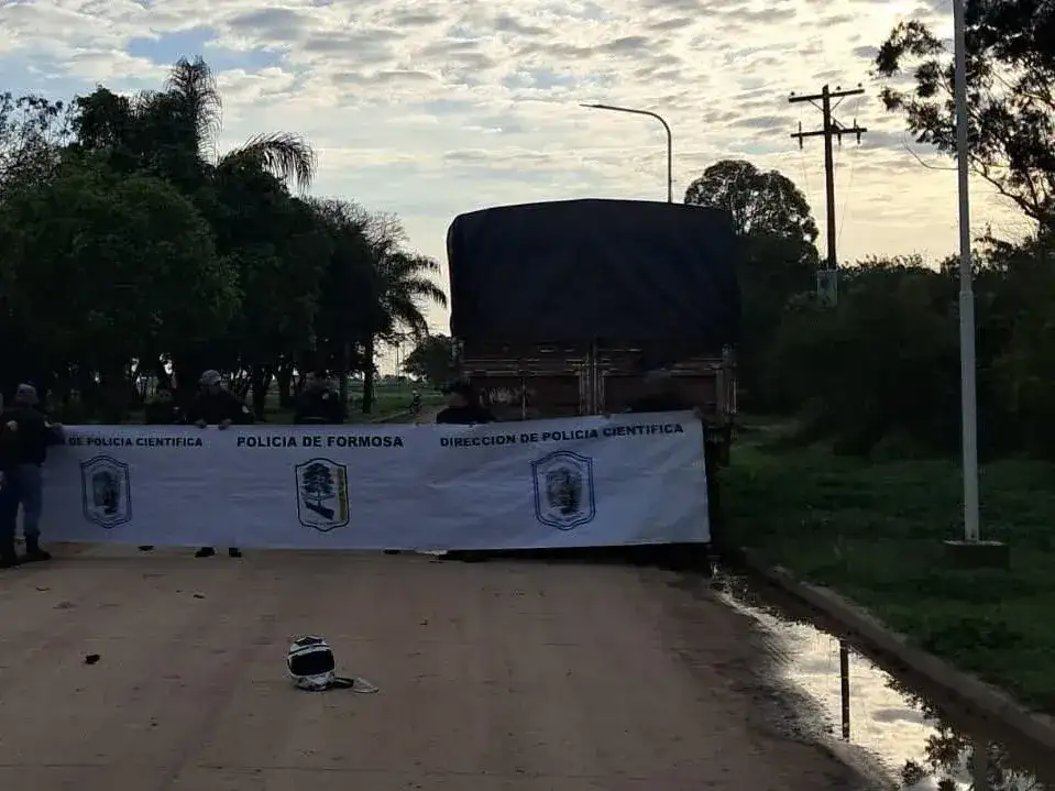 Mansilla: un joven motociclista murió tras chocar contra un semirremolque