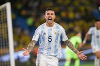 Paredes contó cómo convenció a Di María para que siguiera en la Selección