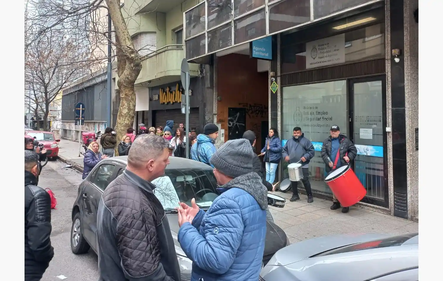 Los trabajadores de las conservas piden un 15,5% de aumento en un pago.