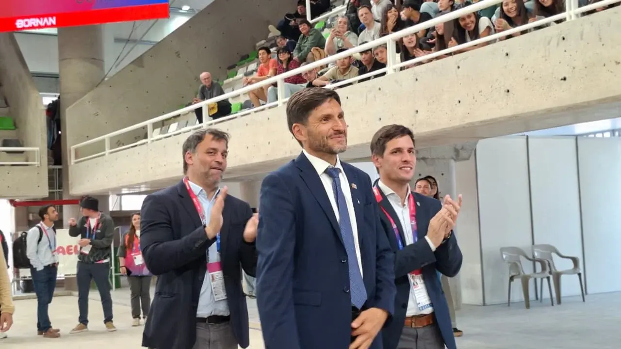 Pullaro pasó por Rafaela por los Juegos Suramericanos: "Nos cuesta dimensionar lo que estamos viviendo"