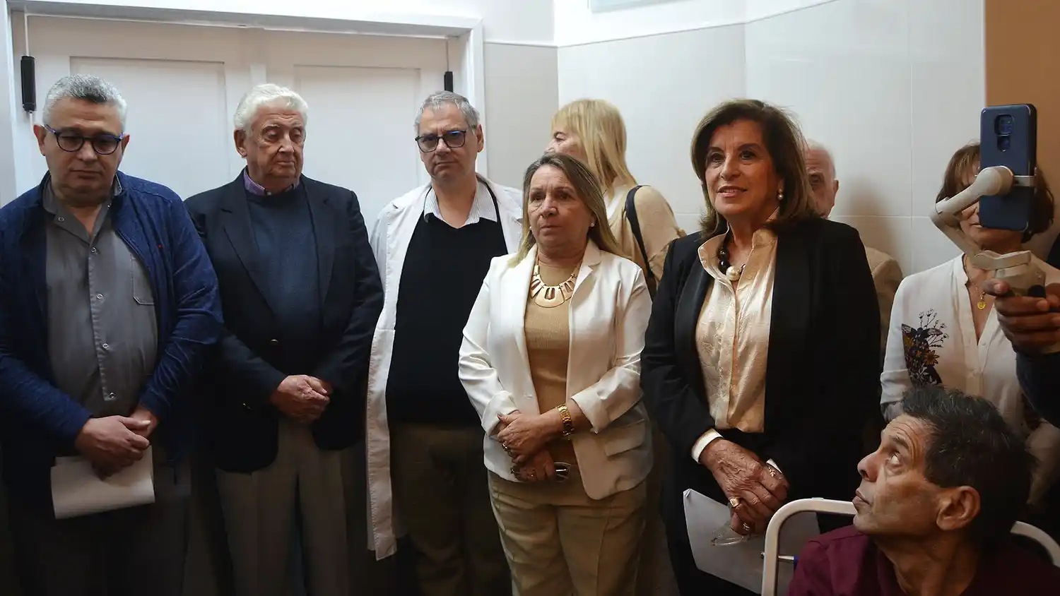 Reinauguraron la sala de Terapia Intensiva del Hospital San Antonio