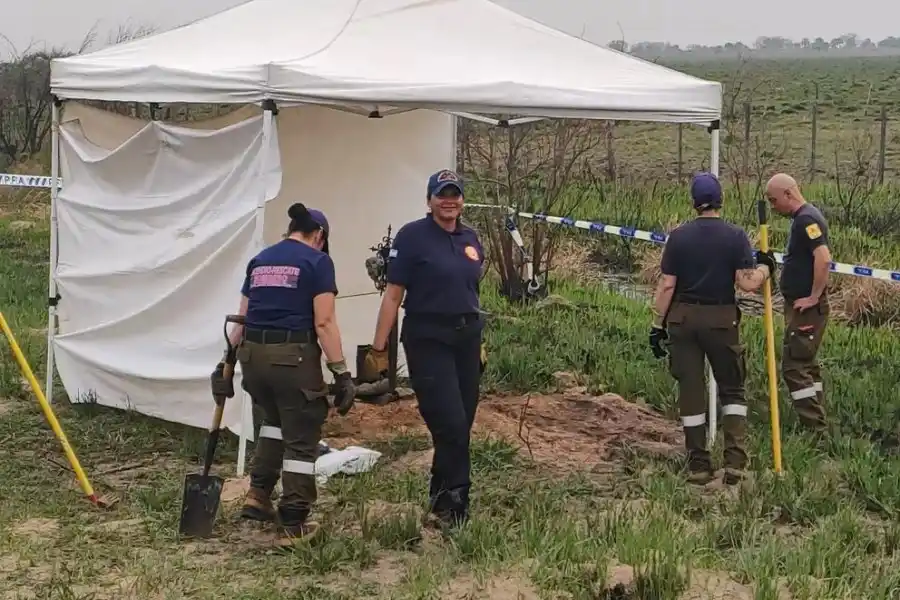 Caso Loan: realizaron pericias en un monolito con la tierra removida cerca de la rotonda de 9 de Julio