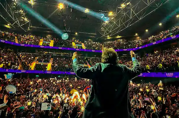 Qué canciones cantará el presidente en el Luna Park