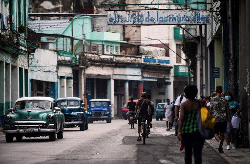 Cuba exonerará 8 años de impuestos a empresas extranjeras de energías verdes