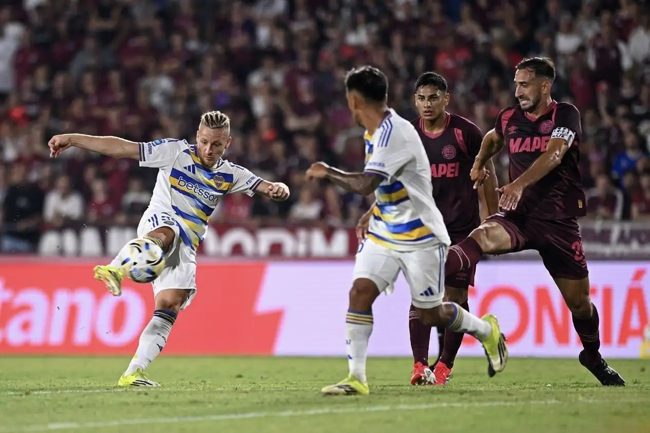 Santiago Ascacibar abrió el marcador para la visita