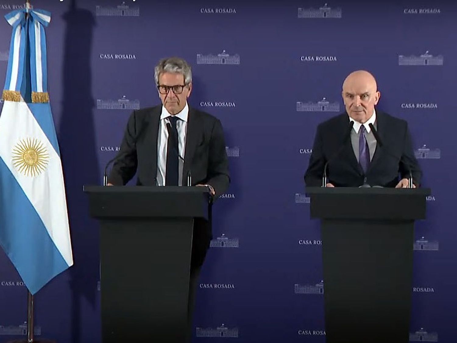 Lanzaron el régimen de “Inocencia Fiscal” para dólares en el colchón