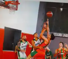 Neptunia lo freno a Centro Bancario: 83-77