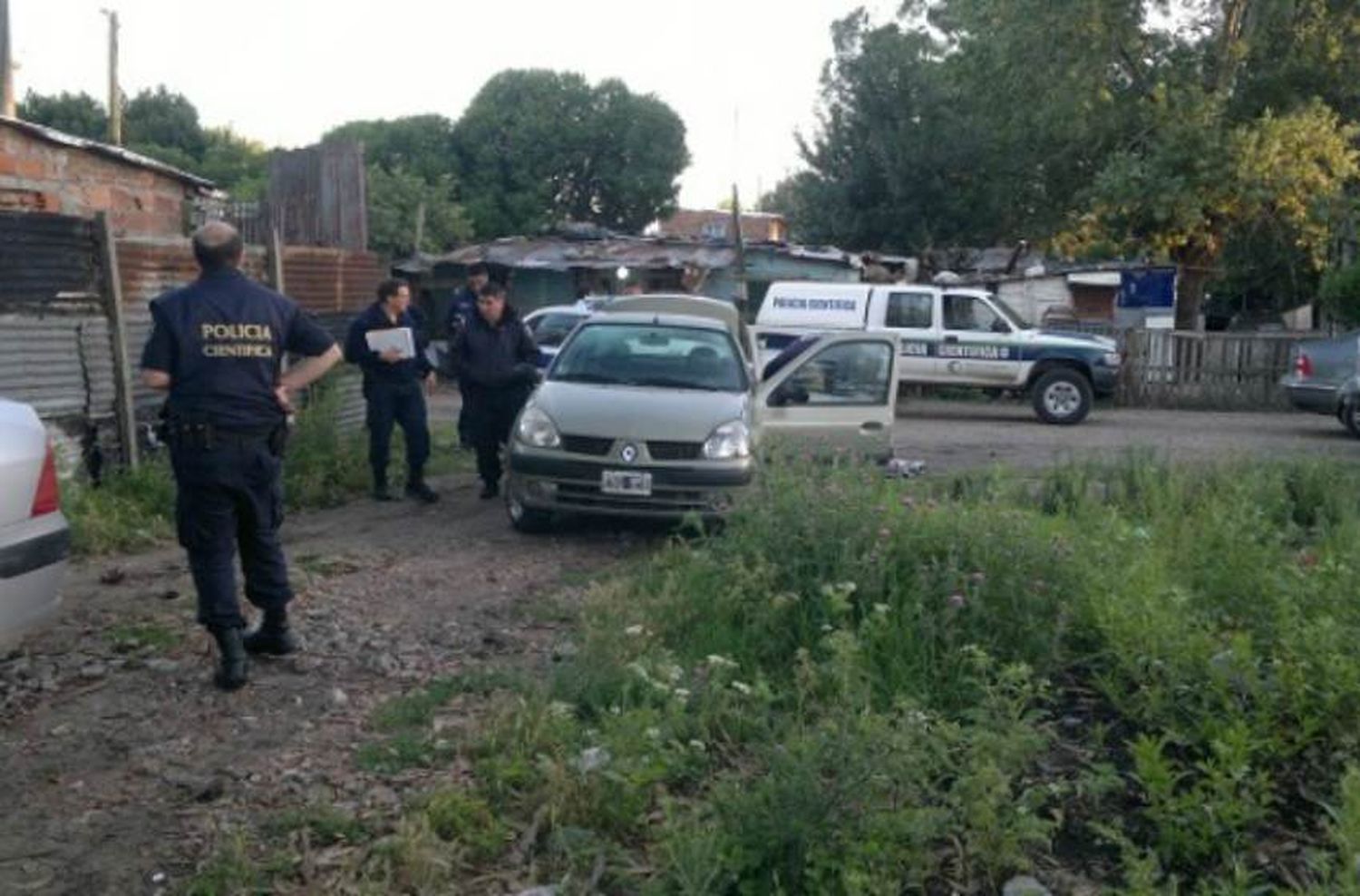 Aprehenden a dos hombres con marihuana y cocaína en la Villa Vertiz