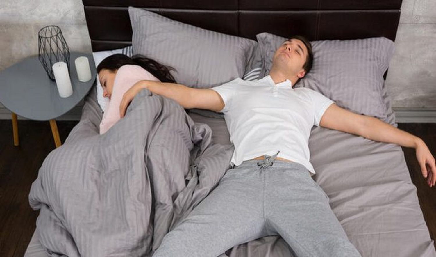 ¡MUY SABROSO PEEROOO! Dormir en pareja afecta la salud y el humor