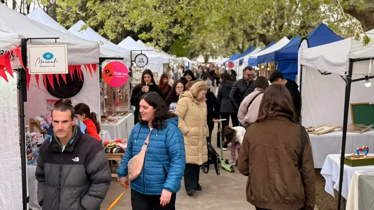 Con una variada oferta de productos artesanales, la Feria de la Comunidad Emprendedora se instalará este fin de semana en Plaza Moreno.