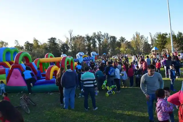 Se realizan festejos por el Día del Niño
