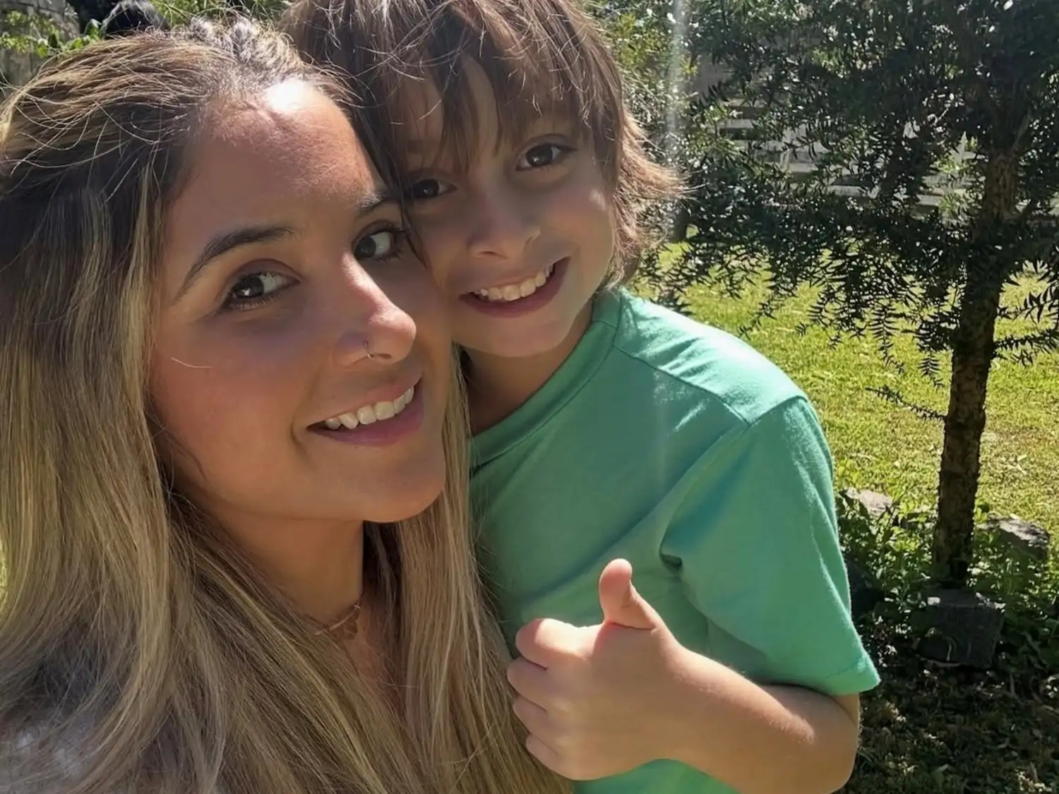 "Entré abajo con casco y empecé a gritar ‘estoy aquí, no te rindas, estamos acá con papá", relató Martínez.