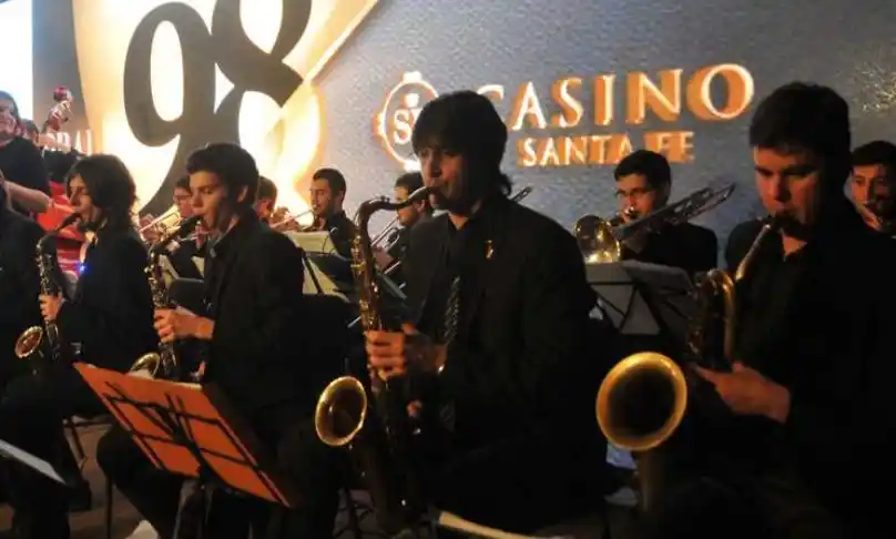 El Litoral celebró su 98º aniversario